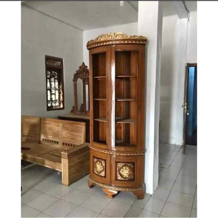 LEMARI SUDUT JATI UNTUK RUANG TAMU, LEMARI POJOK HIAS