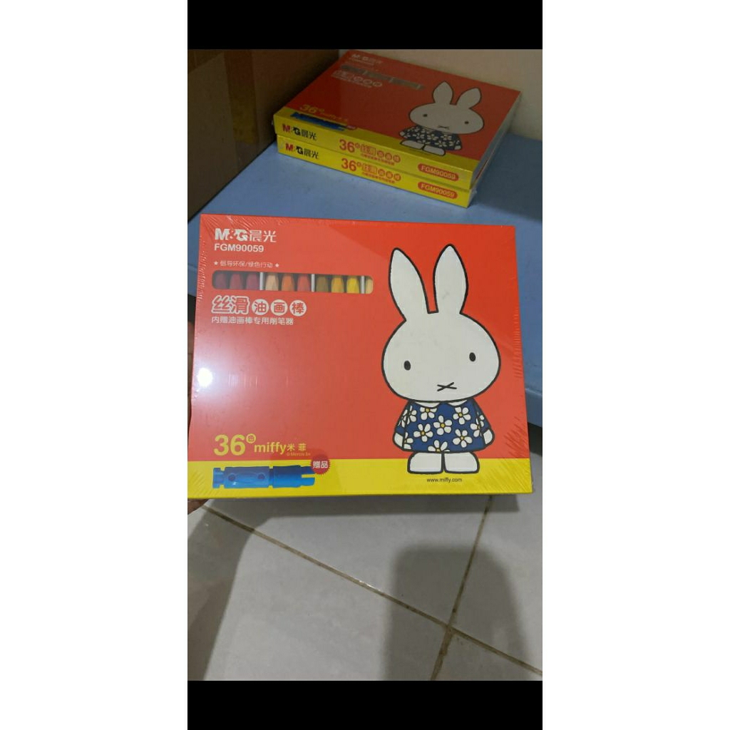 

crayon isi 36