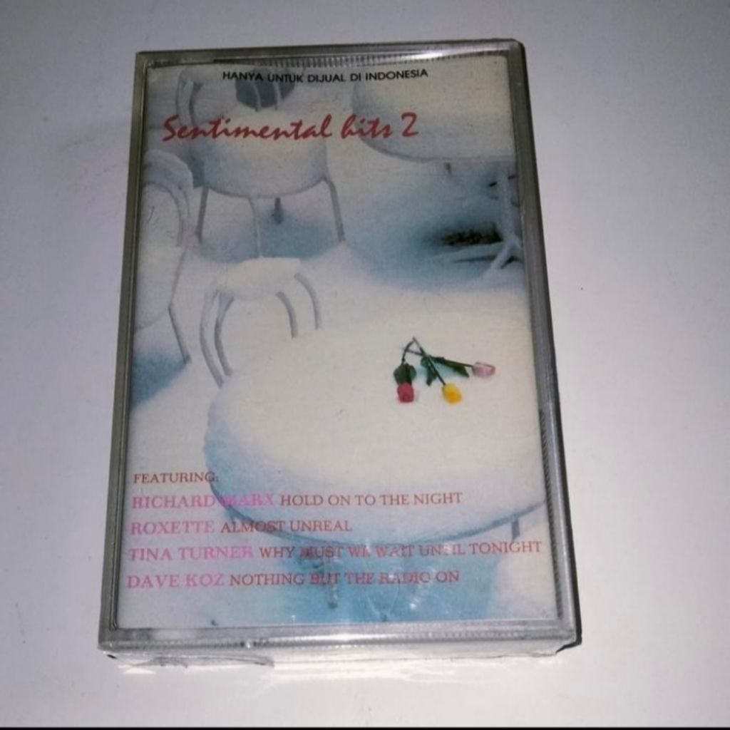 Kaset Sentimental Hits 2