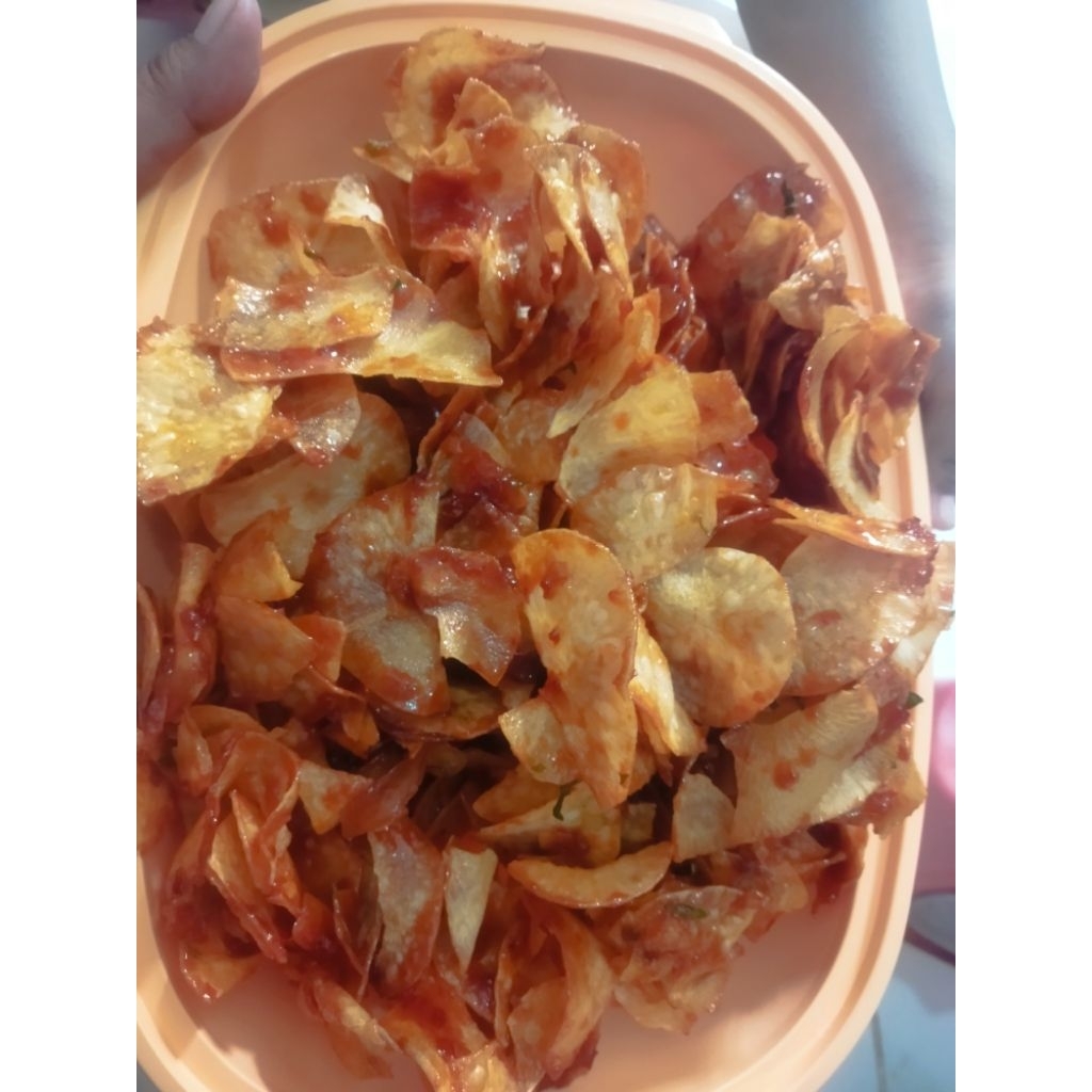 

Keripik Ubi Pedas Daun Jeruk 500 gr Khas Kota Langsa