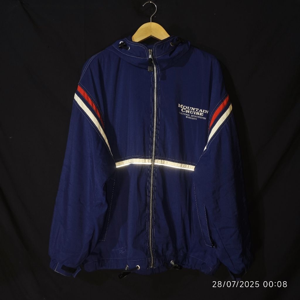 DESCENTE SNOWBOARD JACKET