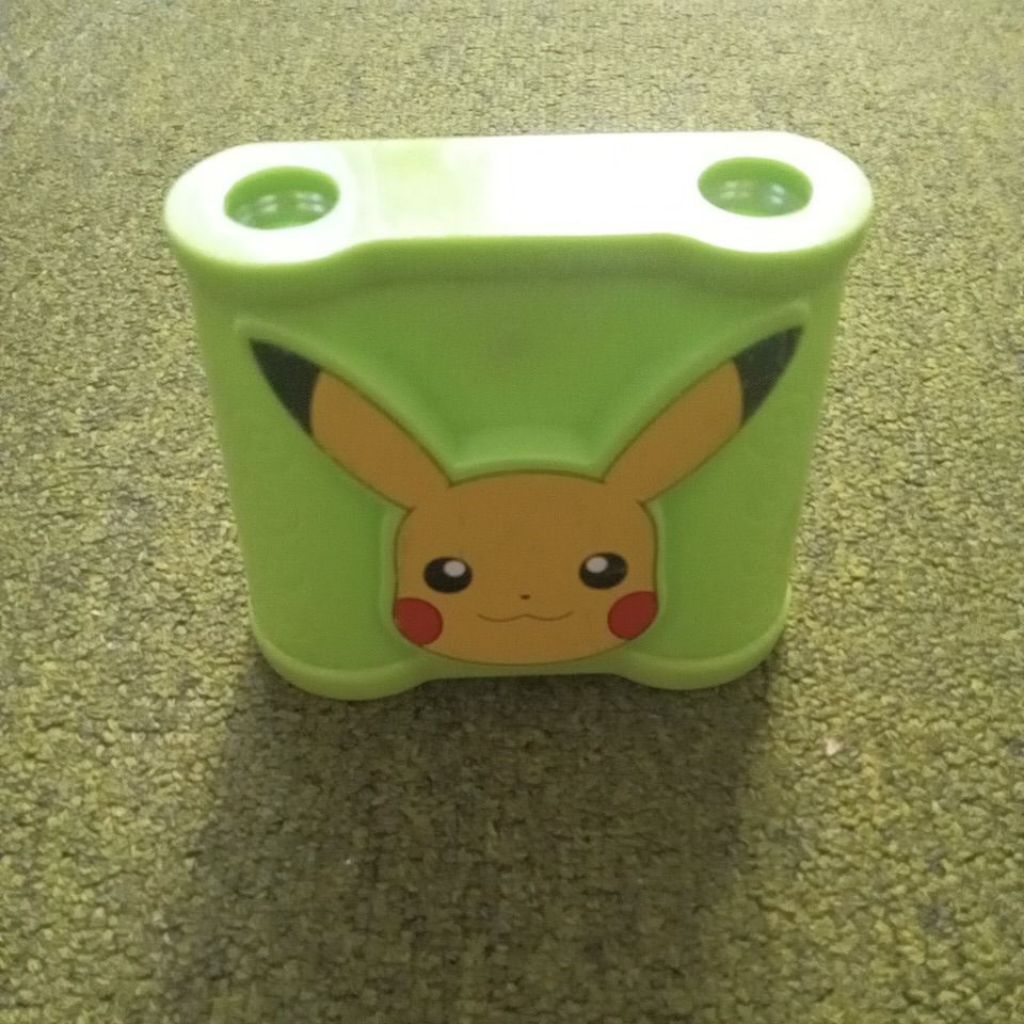 TSY MAINAN ANAK TEROPONG PIKACHU