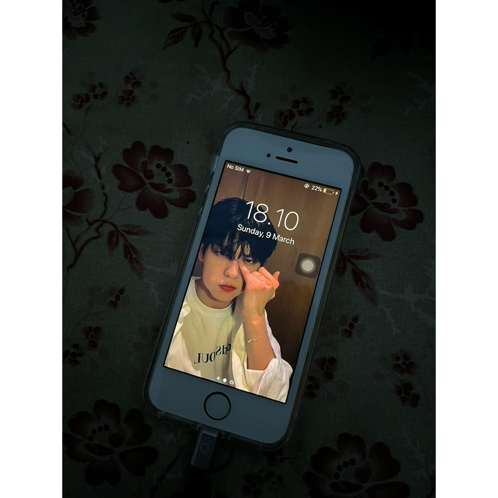 [WTS] Iphone 5s 32gb