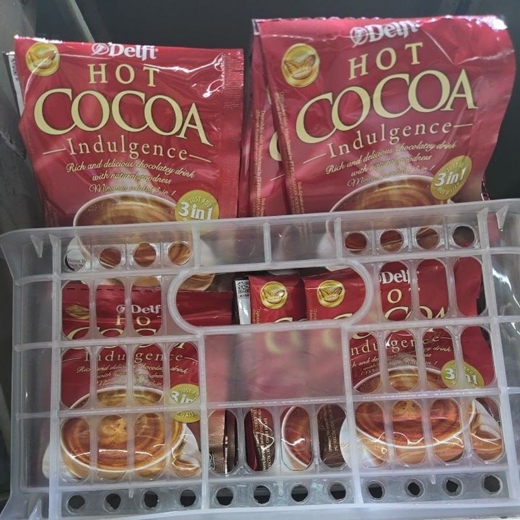 

Delfi hot cocoa renteng 10x25 gr minuman coklat 3in1