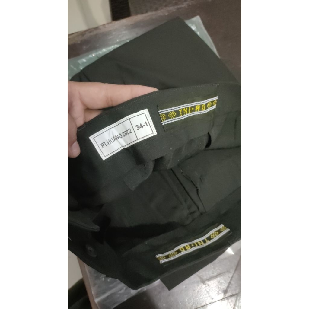 BAJU PDH JATAH TNI AD