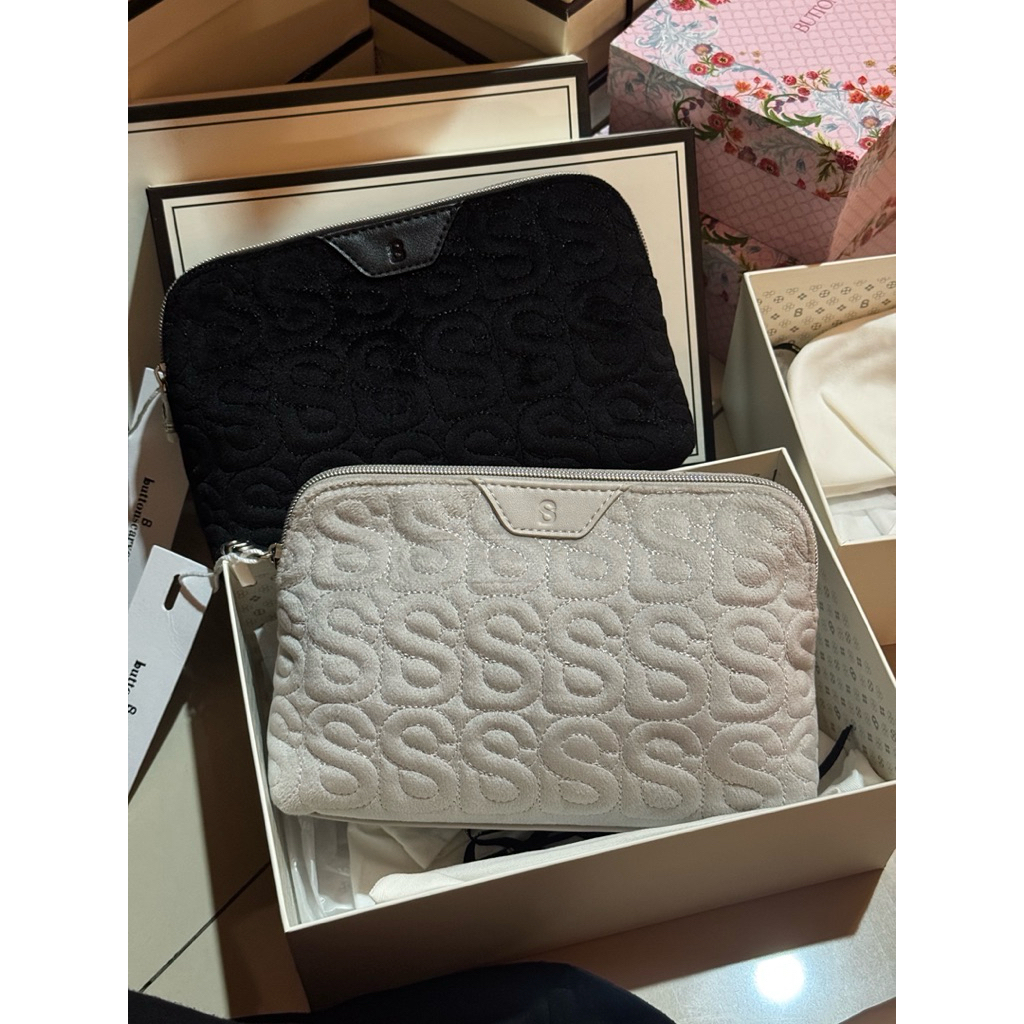 BUTTONSCARVES LUNA FABRIC POUCH BLACK GREY NEW ORIGINAL BUKAN PRELOVED BEKAS SECOND TAS BS DOMPET BA