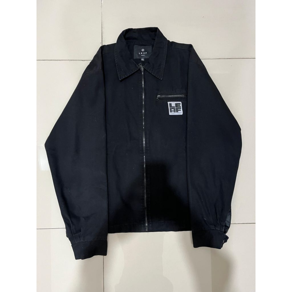 Preloved Leaf Work Jacket size XXL