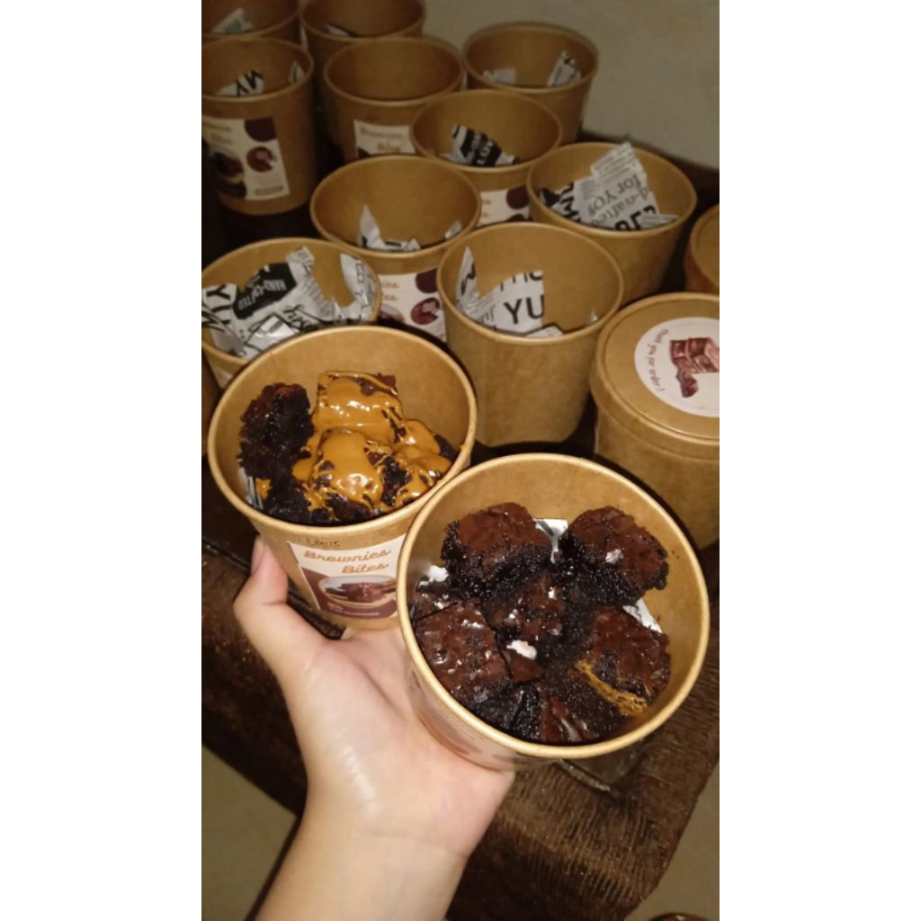 

Brownies bites Lotus cup isi 12bite
