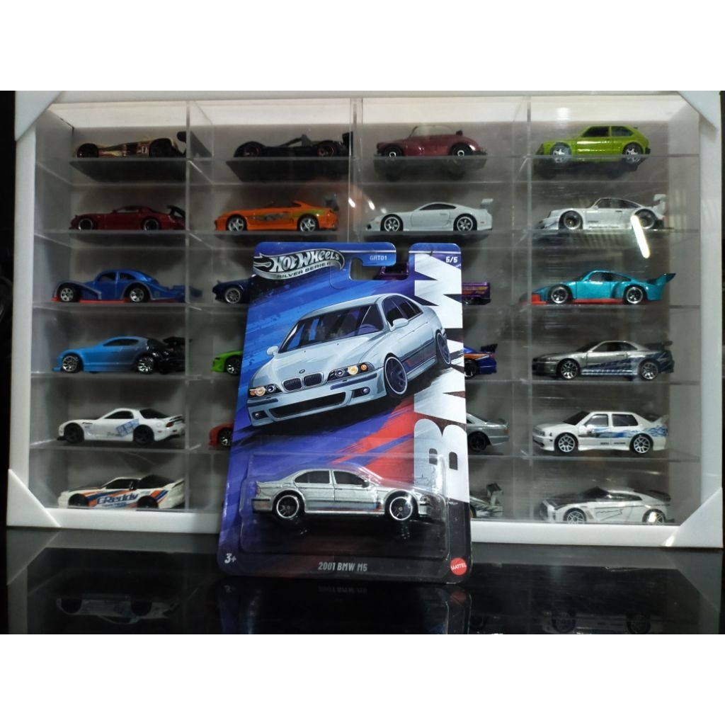 diecast hotwheel bmw m5