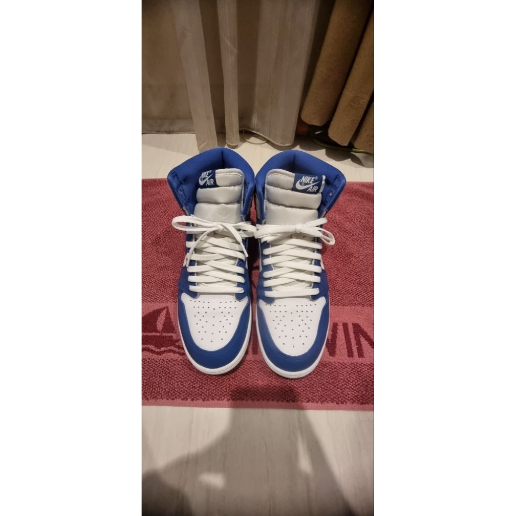 S-20 Sepatu sneakers jordan 1 high True Blue size 45 used bekas ori