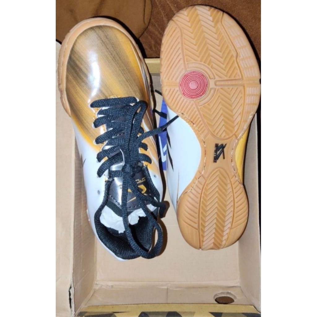 Sepatu futsal SPOTEC rijek