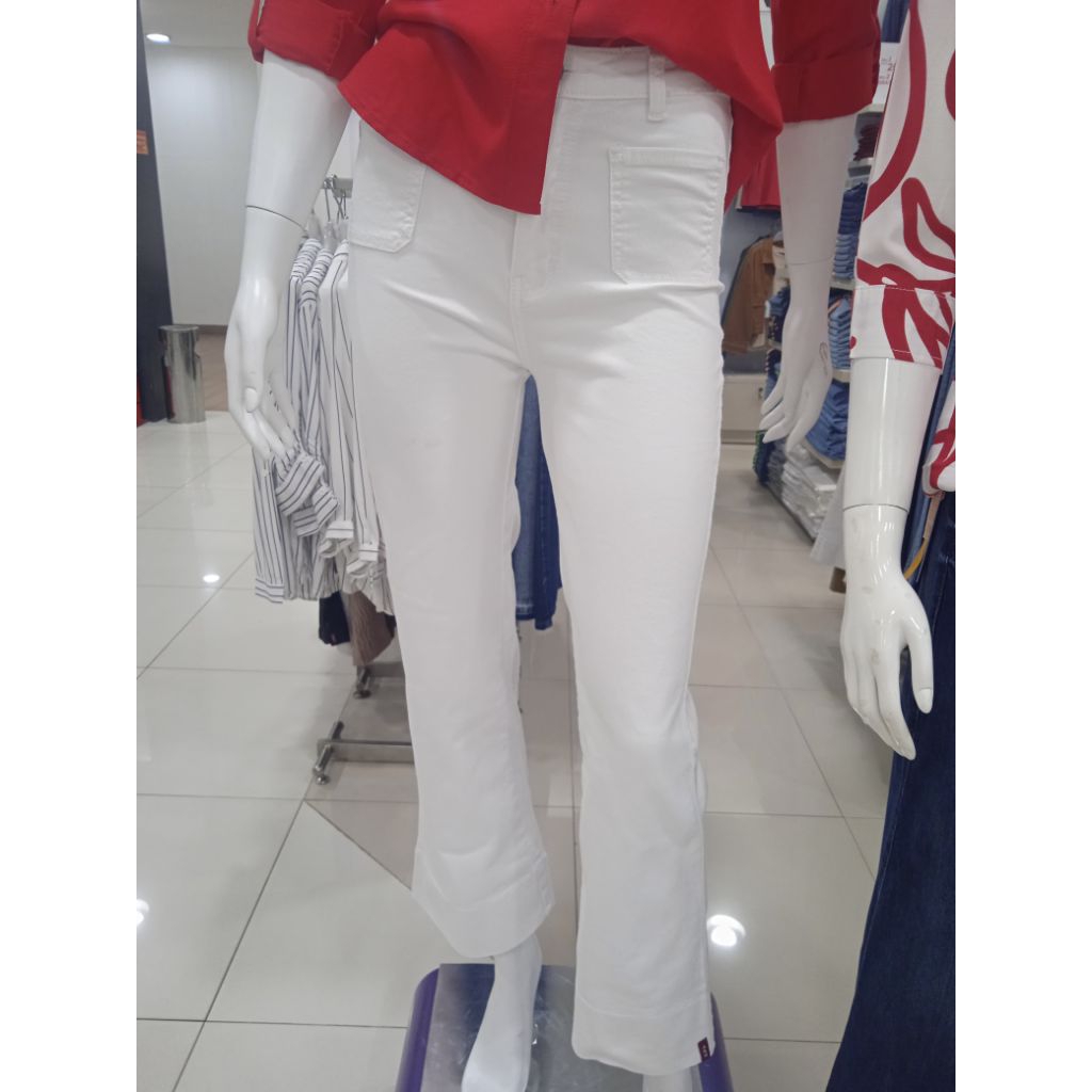 Celana jeans putih ako