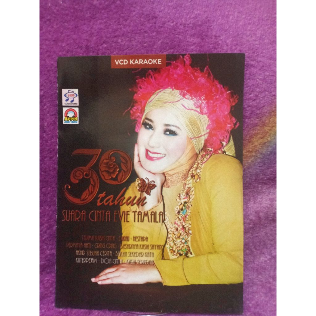 VCD 30 TAHUN SUARA CINTA EVIE TAMALA
