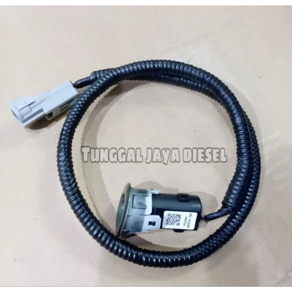 Sensor Parkir Corner Belakang Toyota Innova Reborn Tipe V Q Venturer