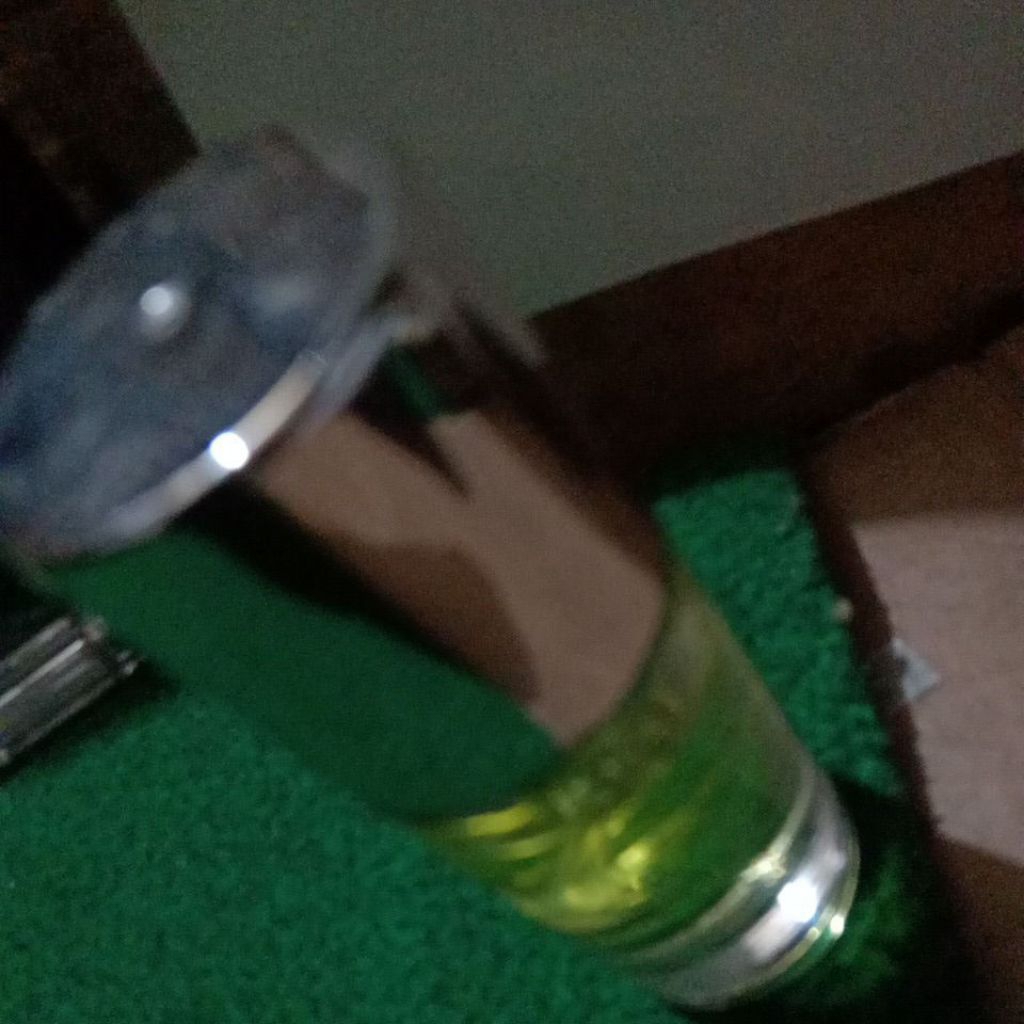 

minyak wangi scandal cocok buat kondngan 09/09