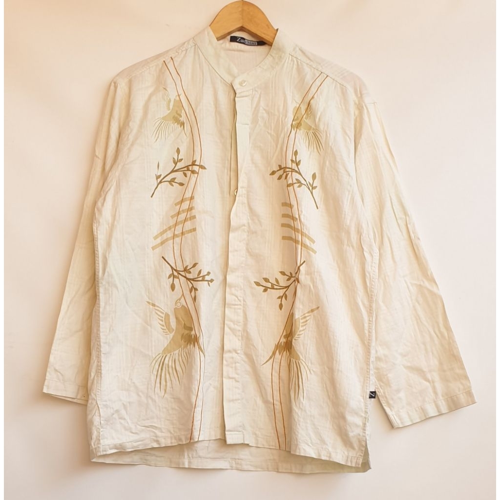 Kemeja Atasan Koko Pakaian Muslim Pria Merek ZUCCHINI Lengan Panjang Warna Krem Kerah Mandarin Prelo