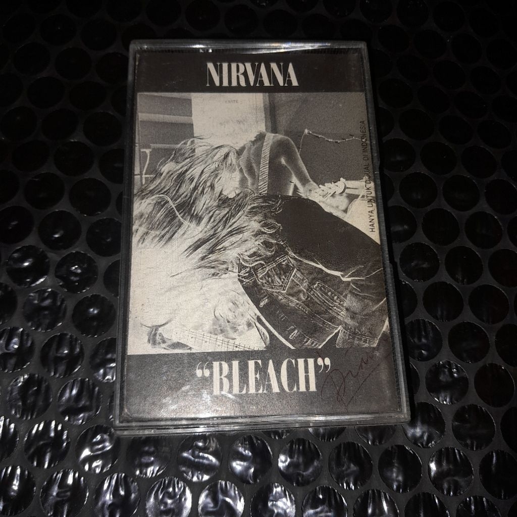 kaset pita nirvana bleach
