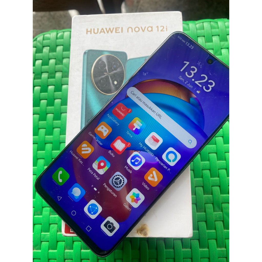Huawei nova 12i ram 8/256
