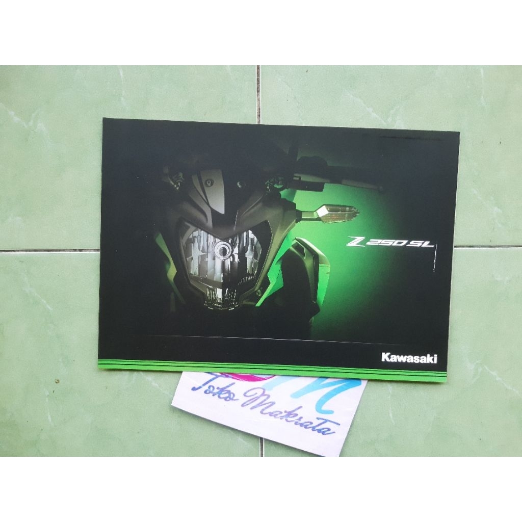buku booklet brosur iklan motor Kawasaki NINJA 250 SL