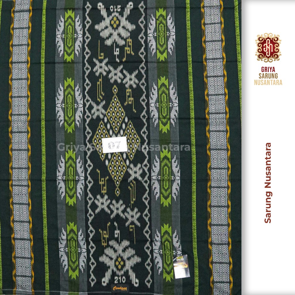 Sarung Nusantara CENDANA Jacquard Sarung Khas Indonesia