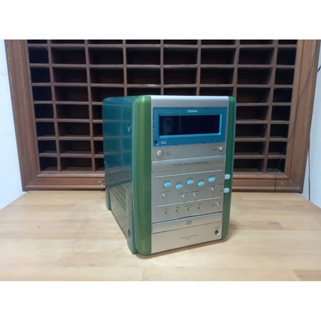 Denon Personal Audio System D-G2 ( Tanpa Speaker )