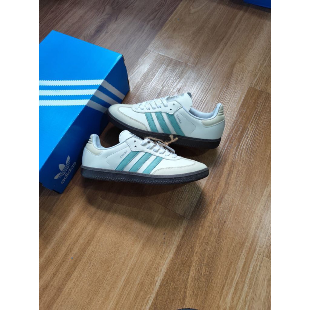 Sepatu Casual Adidas Samba Premium