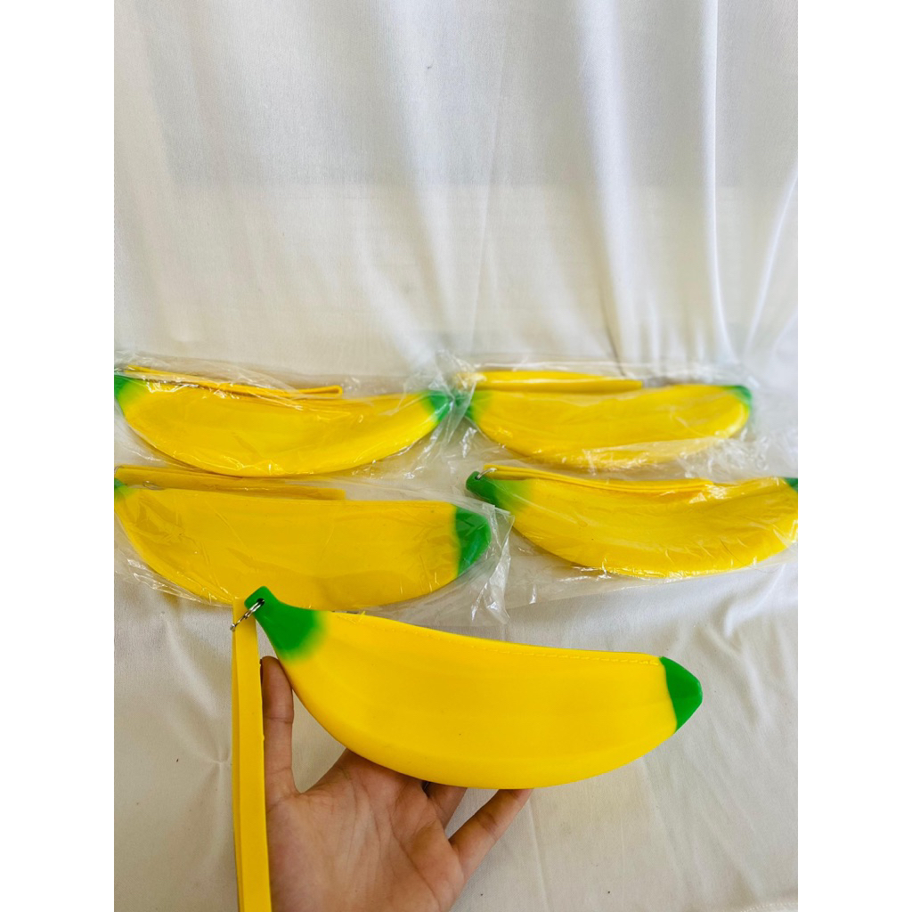 

tempat pensil resleting case dompet pisang buah gantungan kunci