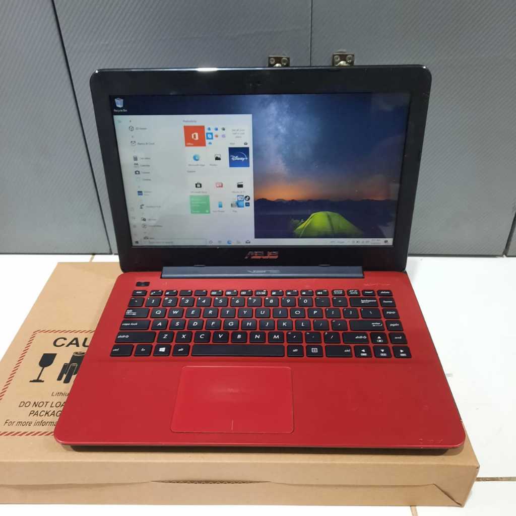 LAPTOP SECOND,Laptop Asus X455LAB, Lengkap, Red