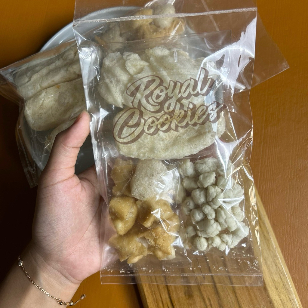 

TOPING SEBLAK DAN BAKSO ACI Siomay Kering Cuanki Pilus Cikur Gurih Renyah Murah isi 10