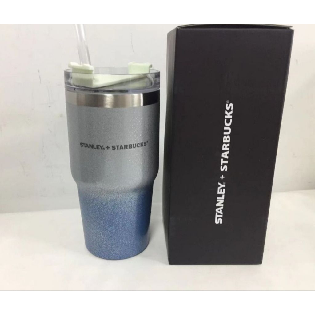 Stanley + Starbucks Tumbler Original (591 ml).