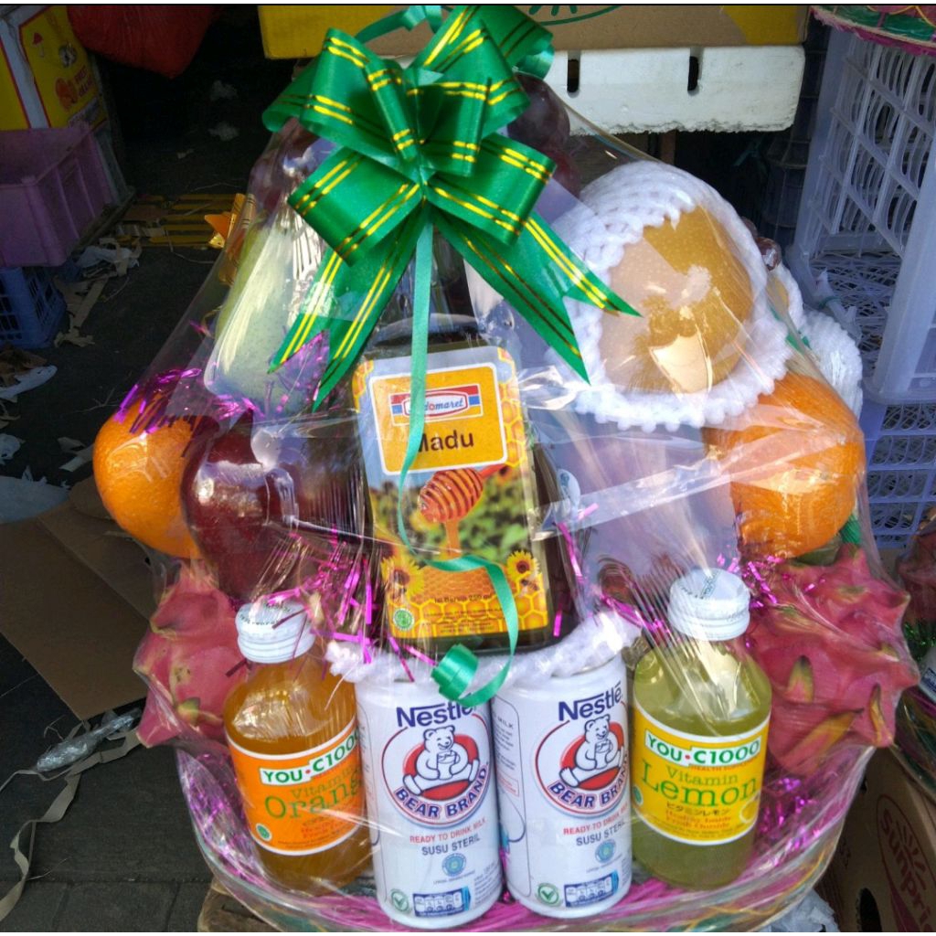 

Parcel buah + madu + minuman