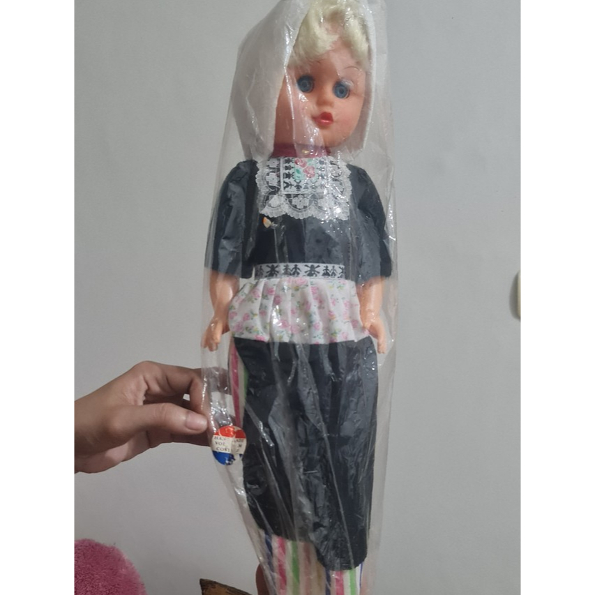 Boneka Vintage Belanda Mata Bisa Berkedip (Ori dari Belanda - Masih Segel Plastik/Belum Pernah Dibuk
