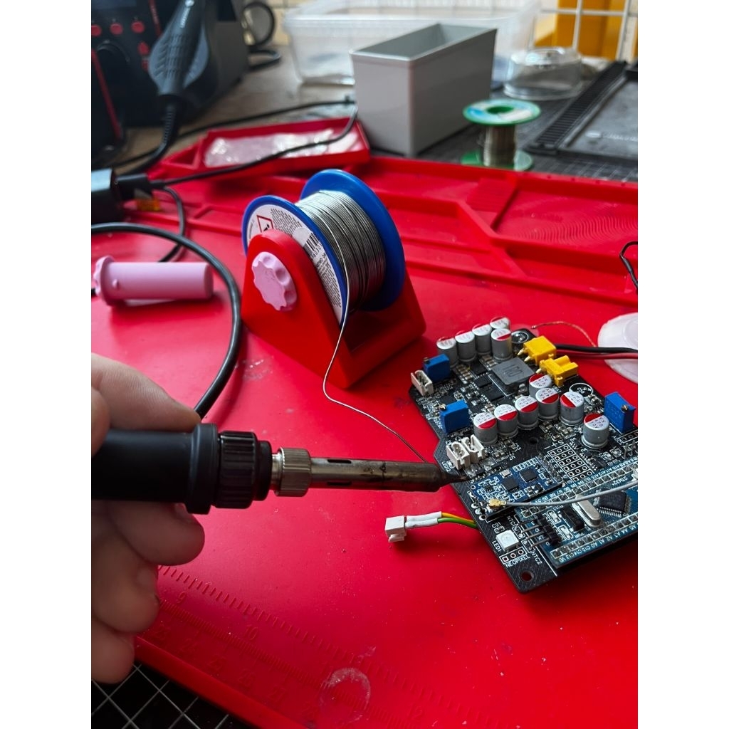 timah solder / tempat timah solder