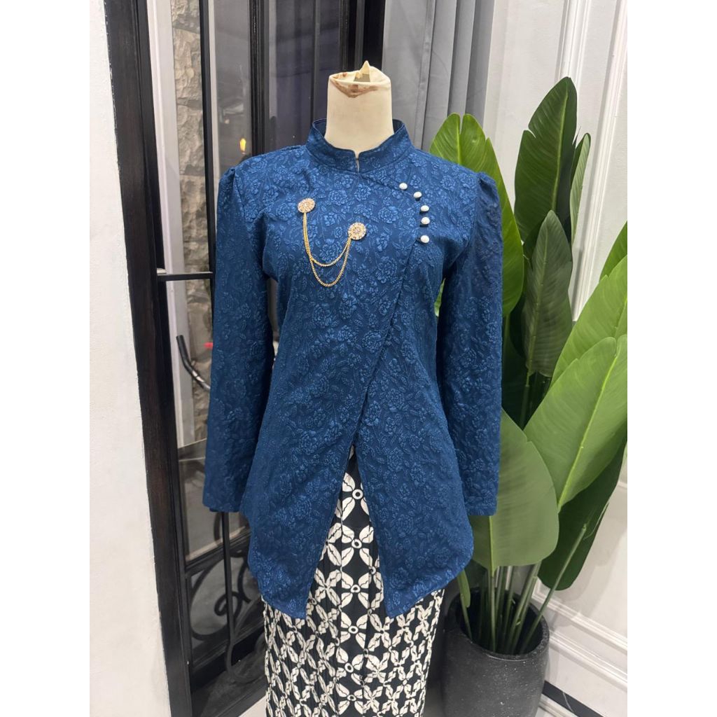 Setelan Kebaya Janggan bahan Jaguar rok wirron || Kebaya Moderen || Kebaya Wisuda || Kebaya Kondanga