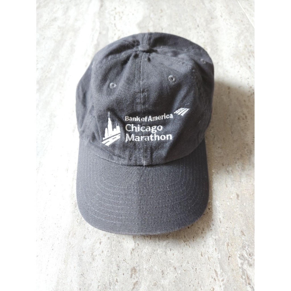 Topi Chichago Marthon Nike Running