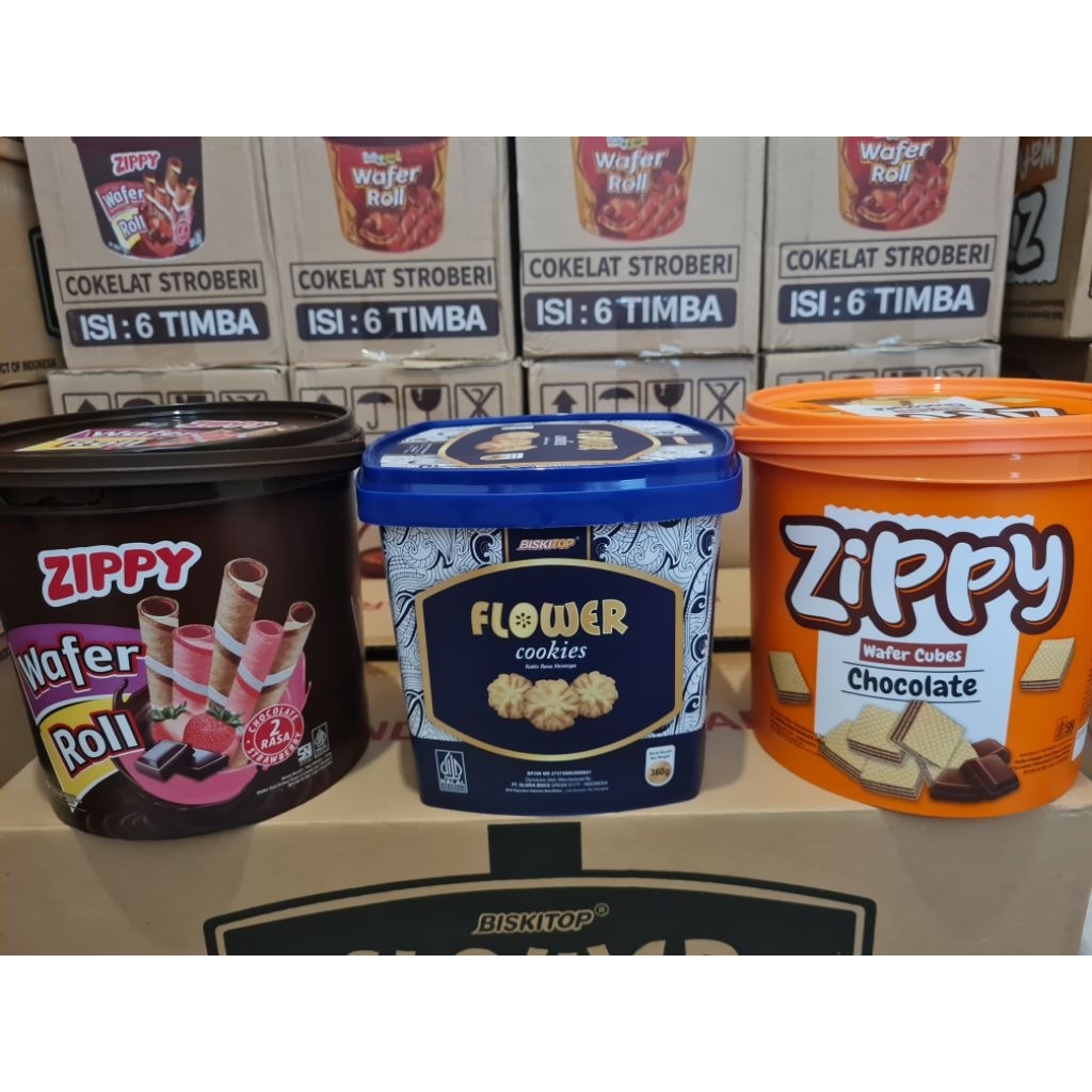 

JAJAN HAJATAN JAJAN TIMBA CEMILAN MURAH WAFER ROLL WAFER CUBES FLOWER COOKIES
