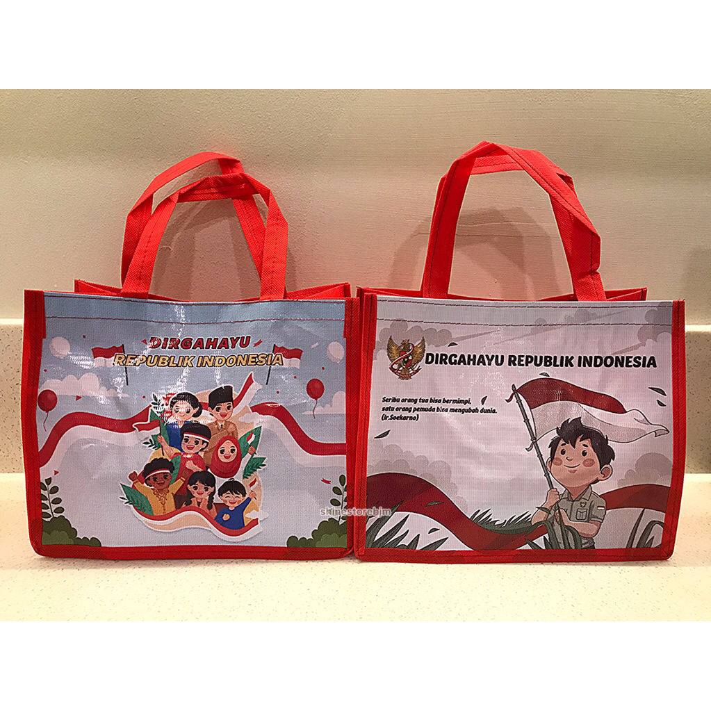

Tas Hampers Souvenir buat bingkisan Hadiah Acara Kemerdekaan 17 Agustus Warna Merah Putih