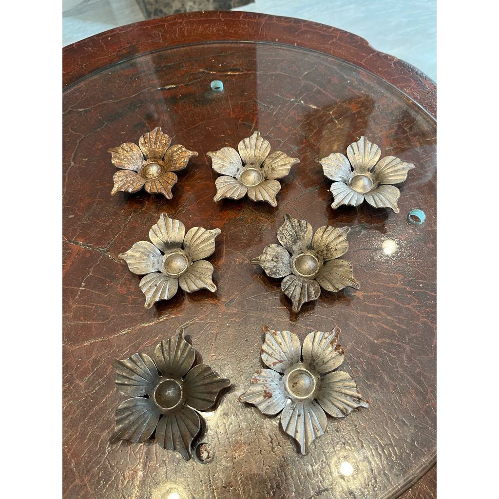 Ornamen Besi tempa motif bunga buat pagar / hiasan