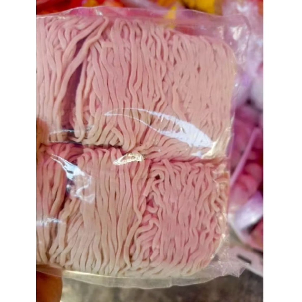 

mie telor ayam mentah isi 6