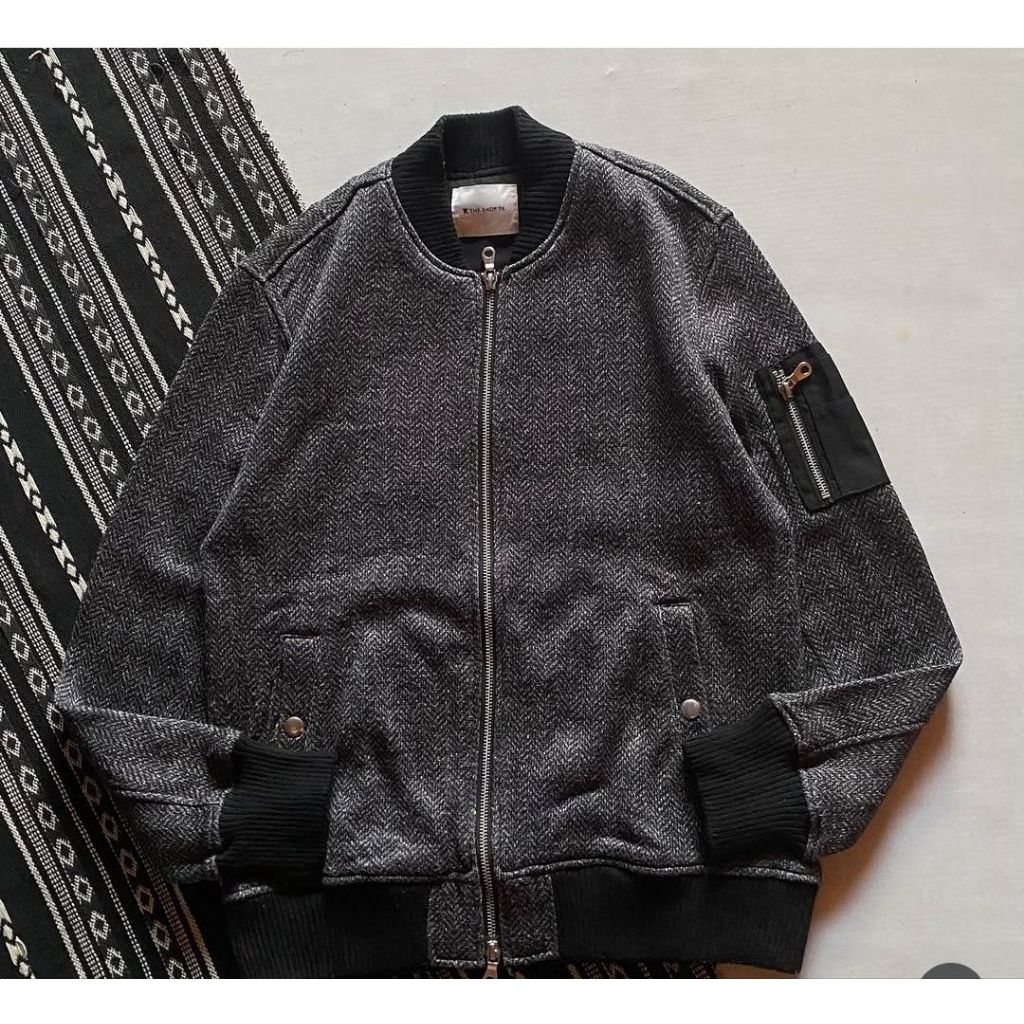 Preloved Bakulan Secondbrand Bomber Jaket The Shop TK