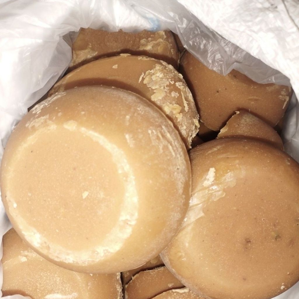 

GULAN MERAH NIRA KELAPA ASLI PREMIUM 1Kg