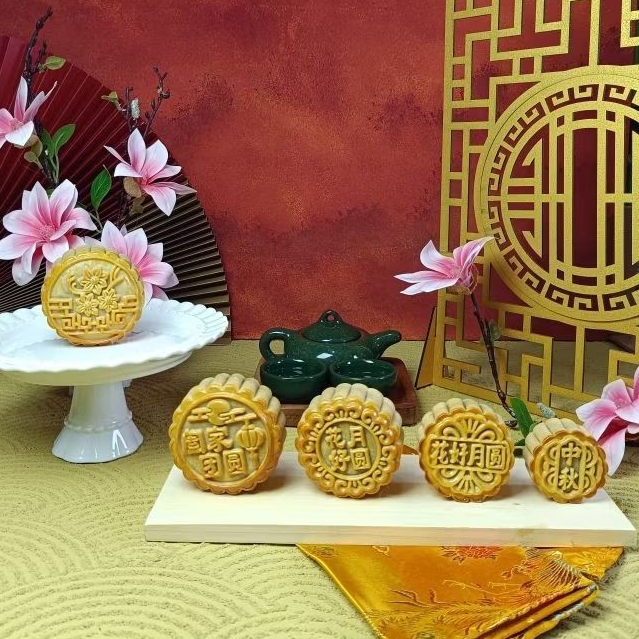 

LINK UNTUK MOONCAKE SATUAN - Mooncake Besar @ 175 Gr - Tersedia 11 Pilihan Rasa