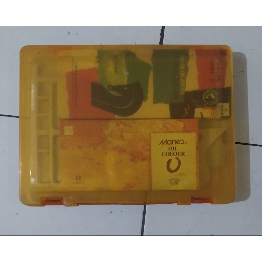 

Jual 1 set merk Maries