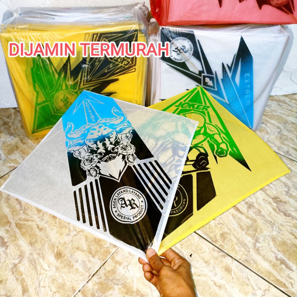 layangan Sukhoi standar,layangan adu,layangan sambitan