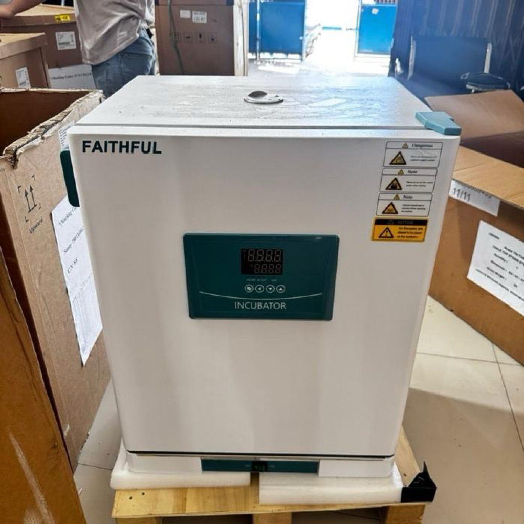 Laboratory Incubator | Incubator Laboratorium 63L