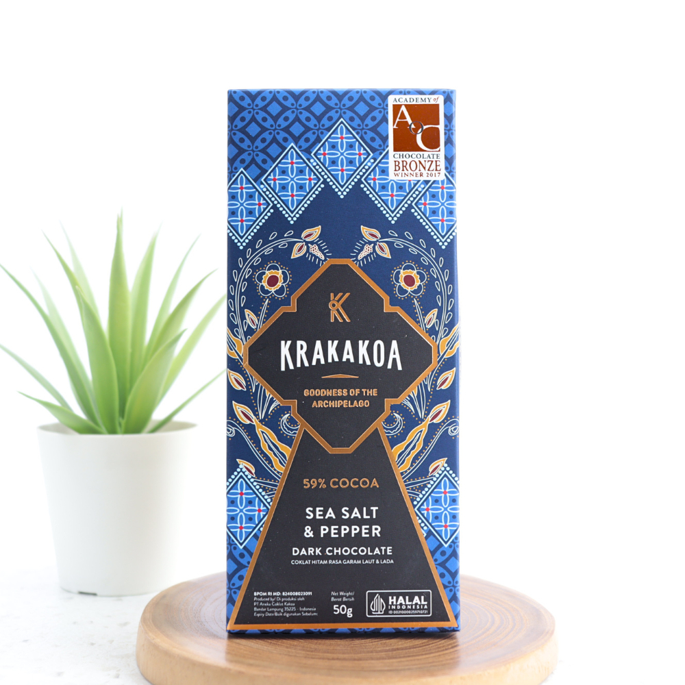 

Krakakoa 59 PERCENT Sea Salt Pepper Dark Chocolate 50G Cokelat