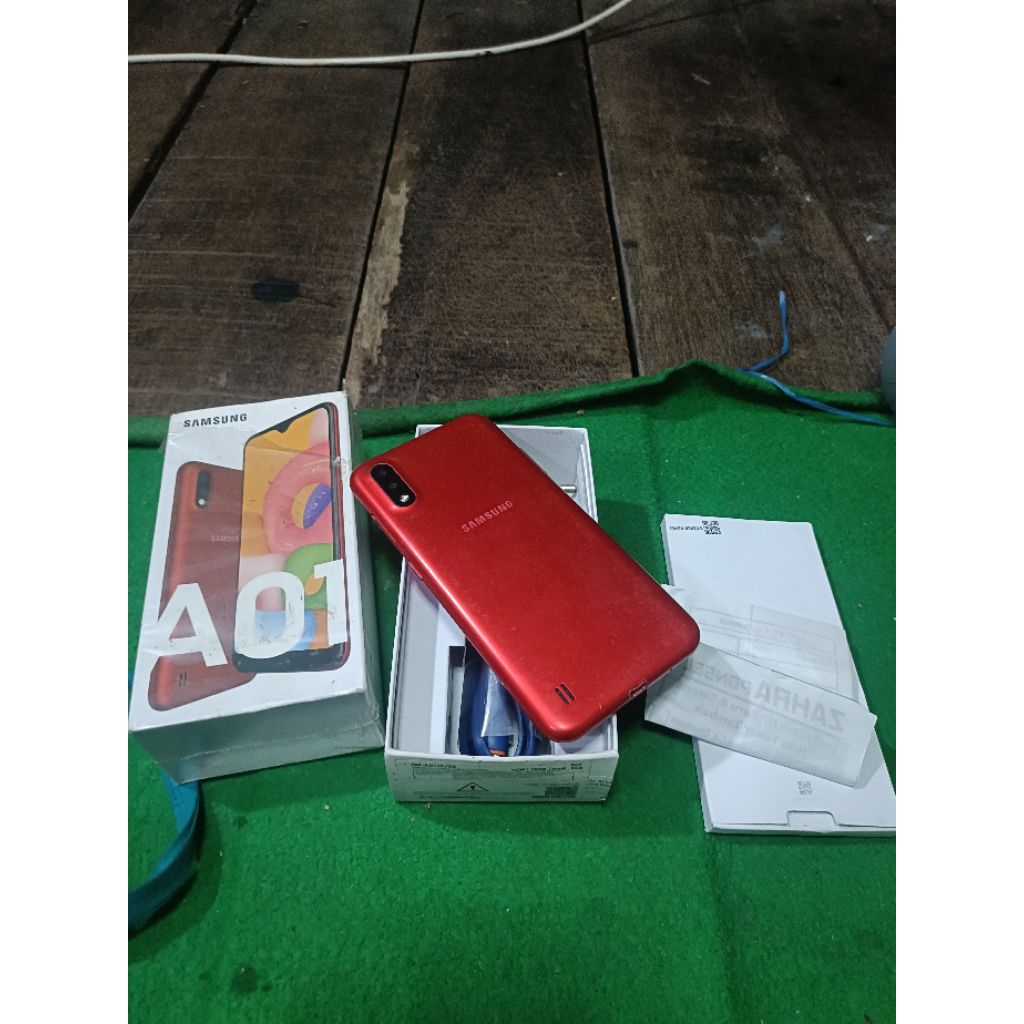 Samsung a01 ram 3gb internal 32gb no minus masih segel ya bening terima kasih