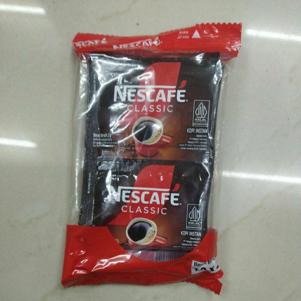 

Nescafe classic kopi hitam murni pack isi 10 pcs