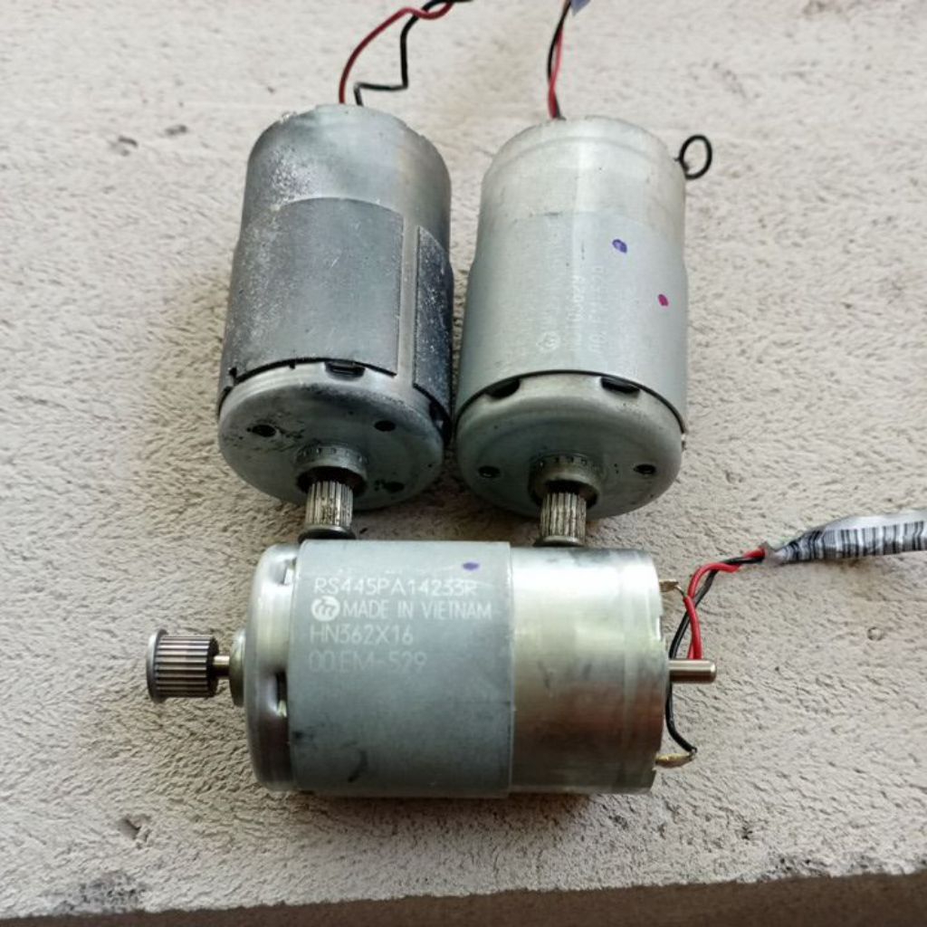 Dinamo DC 12V-24V torsi besar