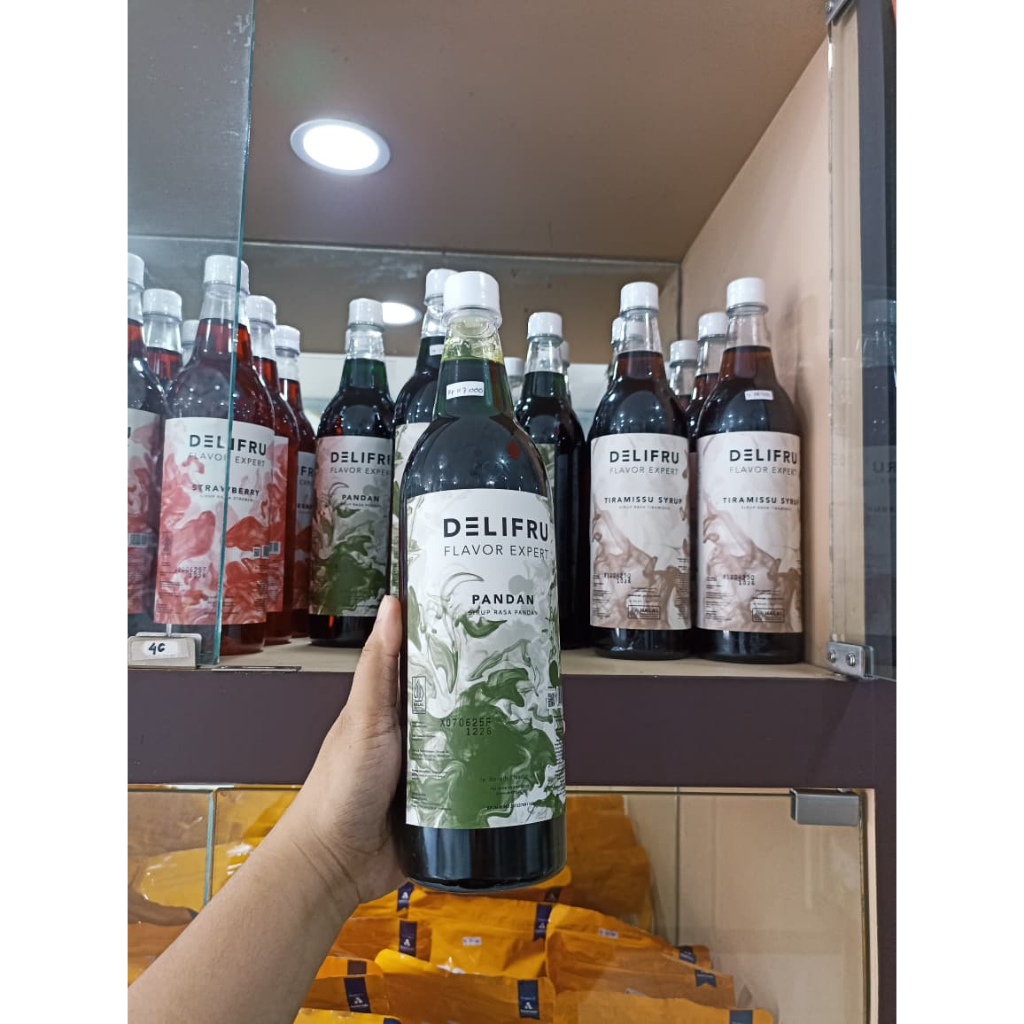 

DELIFRU PANDAN SYRUP DRINK KEMASAN 1 LITER/PANDAN PREMIUM/BPOM/HALAL Ra